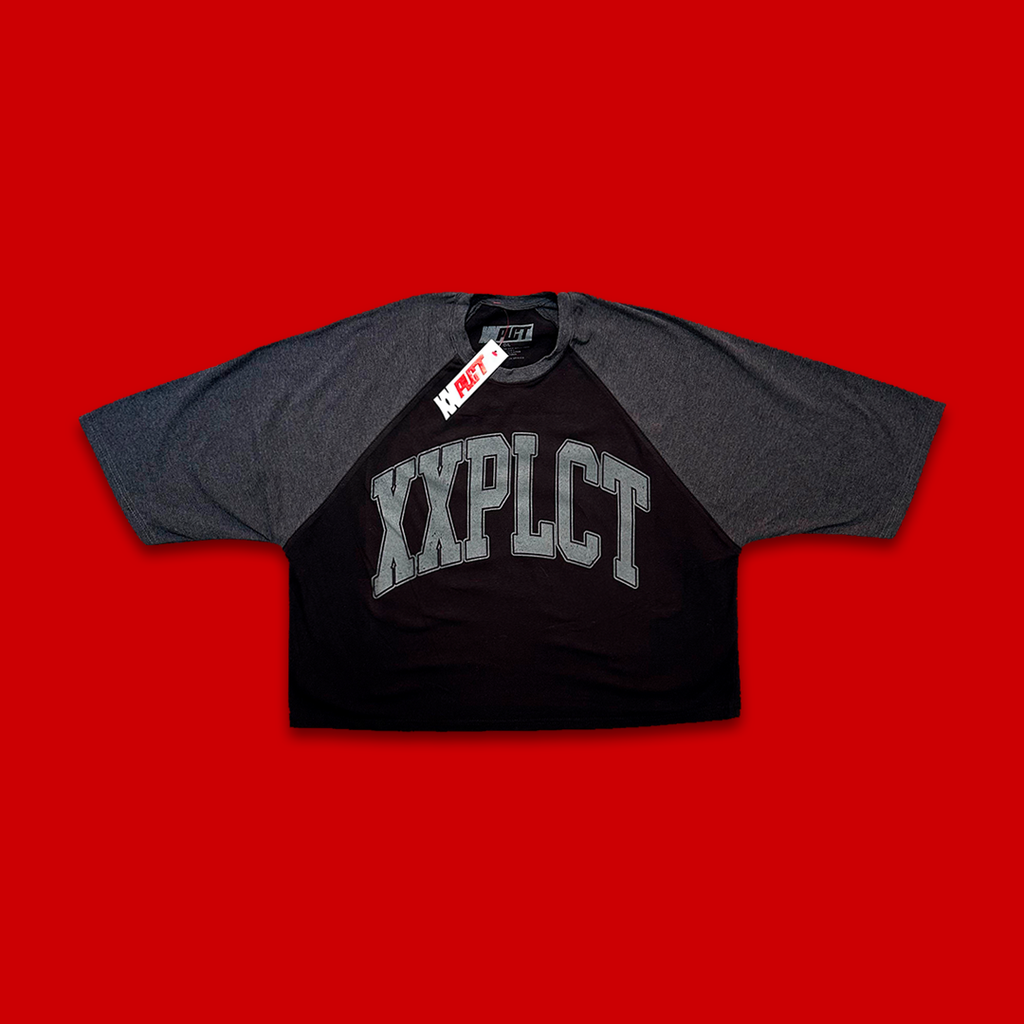 PLAYERA TOP LOGO XXPLCIT GRIS/NEGRO